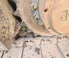 Sumitomo 135-2 Zero Swing Excavator / Digger - Image 6/10