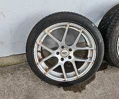 18inch Ava Memphis 
5x112 fitment Tyres 50%