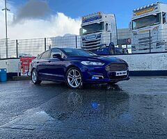 Ford Mondeo titanium