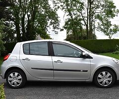 2010 Renault Clio, low mileage