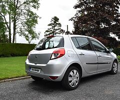 2010 Renault Clio, low mileage - Image 4/10