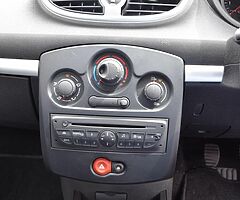2010 Renault Clio, low mileage - Image 7/10