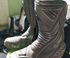 RST Paragon-2 Motorbike Boots Size UK 10 - Image 3/3