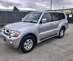 ****Needs Gearbox ****Drives forward but no reverse.Crew cab!!!!5 seats tax 333e only