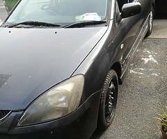 Mitsubishi lancer estate