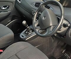 Grand scenic 2010 7 seater - Image 3/10