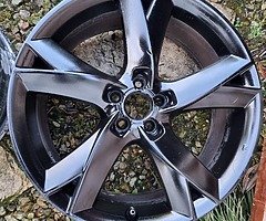 18 inches black A5 alloys 5×112