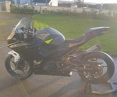 Ninja 400 race bike