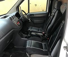 Ford transit Connect - Image 10/10