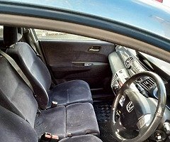 Honda frv for sale - Image 3/8