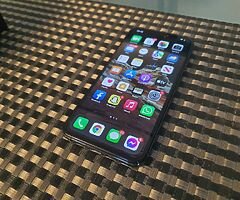 Apple iPhone XS Max 64GB (Factory Unlocked) Black