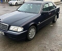 Mercedes C180. Automatic. - Image 5/8