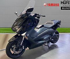 2019 Yamaha XMax - Image 3/10