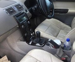Perfect Volvo V50:Estate with new NCT