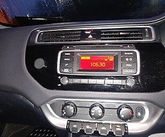2016 Kia Rio Sr7 1.2L petrol Manual - Image 5/9