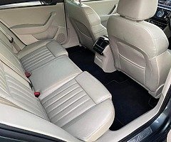 Skoda superb 2016 - Image 8/10
