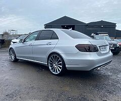 Mercedes E-Class - Image 3/9