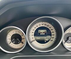 Mercedes E-Class - Image 7/9