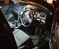 2010 VOLKSWAGEN GOLF