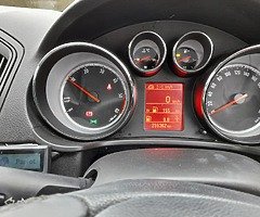 Opel Insignia - Image 9/10