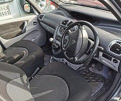 Citroen Xsara Picasso 1.6  2010 - Image 4/9