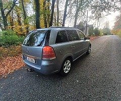 06 zafira 1.9 diesel, AUTOMATIC
NO TEXT OR TAX  car is in good condition  165Km .  reliable 7 seater