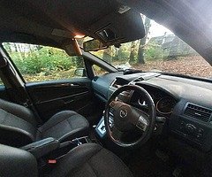 06 zafira 1.9 diesel, AUTOMATIC
NO TEXT OR TAX  car is in good condition  165Km .  reliable 7 seater - Image 5/6