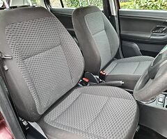 2011 Skoda Fabia - Image 4/10