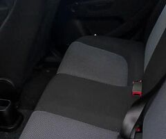 Fiat Punto 1.2 petrol 2012 manual. - Image 4/7