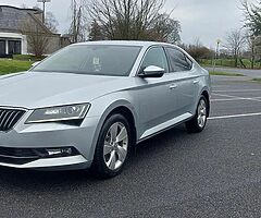 Skoda  Superb 2016 - Image 5/10