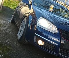 Front splitter