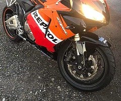 Putting up for a friend that's not on Facebook. Mint cbr 600rr.06.bike needs nothing. - Image 4/7