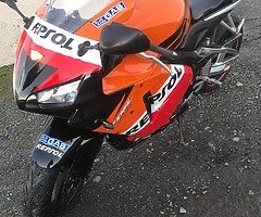 Putting up for a friend that's not on Facebook. Mint cbr 600rr.06.bike needs nothing. - Image 7/7