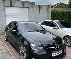 2011 C220 Merc - Image 3/5