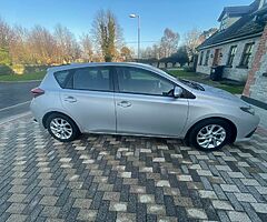 Toyota Auris - Image 3/7