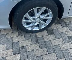 Toyota Auris - Image 6/7