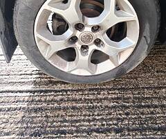 2006 VAUXHALL ASTRA 1.7 DIESEL - Image 9/10