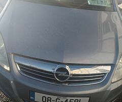 Opel zafira