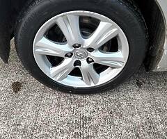 2008 LEXUS IS220D HEADGASKET ISSUE. - Image 9/10