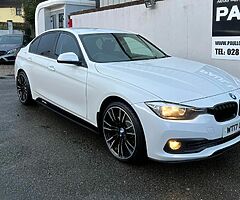 2017 BMW Series 3 - Image 8/10