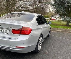 BMW F30