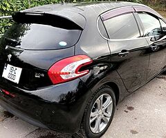 2015 Peugeot 208 - Image 7/9