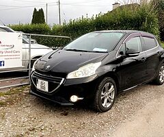 2015 Peugeot 208 - Image 9/9