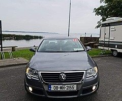 Vw Passat 1.6 Petrol dolphyn grey 