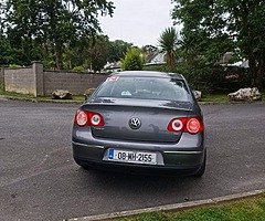 Vw Passat 1.6 Petrol dolphyn grey 