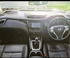 2014 NISSAN QASHQAI TEKNA - Image 4/7