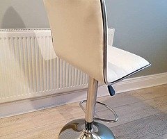 2x brand new bar stools in the box - Image 3/9