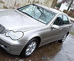 Vende se ano 2004