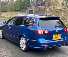 2010 Volkswagen Passat - Image 4/10