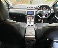 2010 Volkswagen Passat - Image 8/10